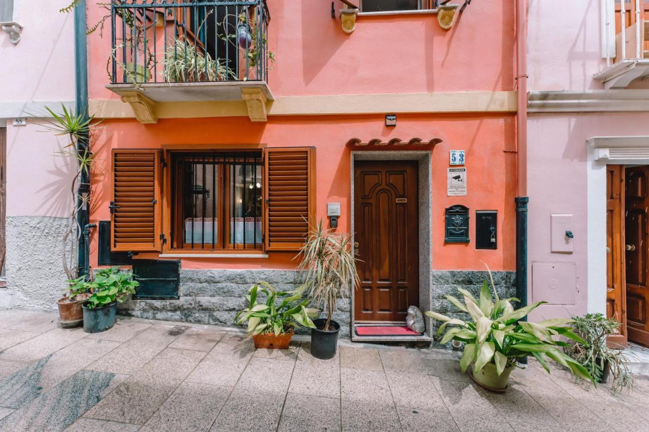 Villa Le Tre Grazie Cagliari Exterior foto